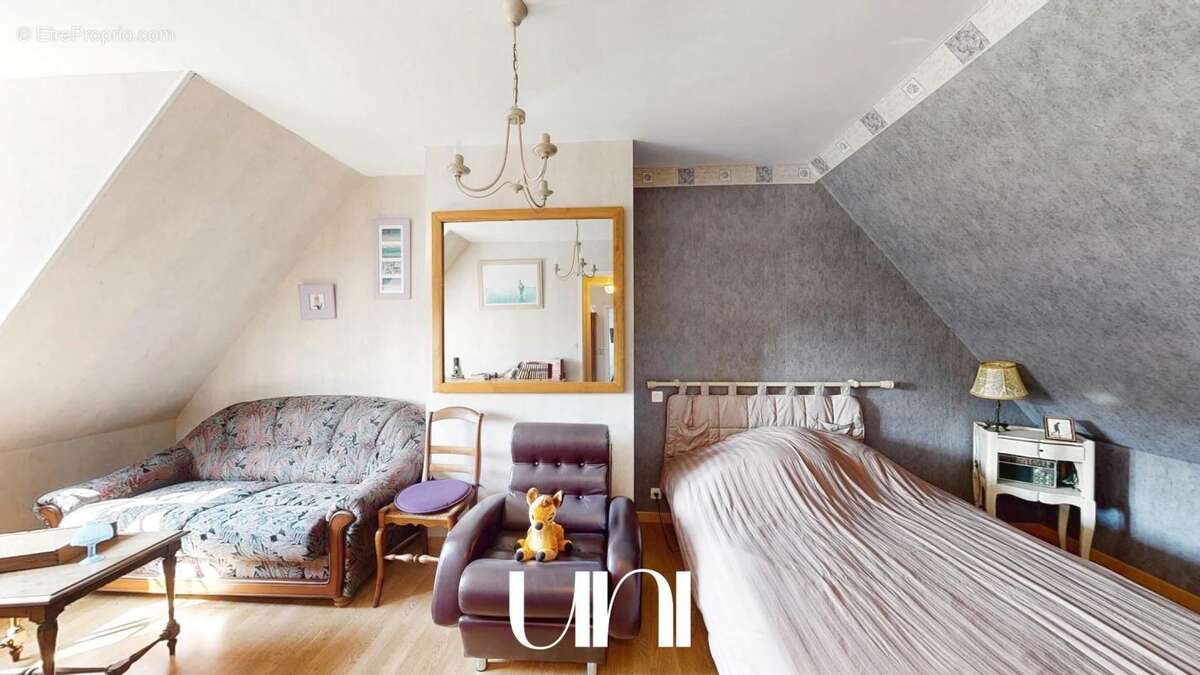 Maison à FLEURY-SUR-ORNE