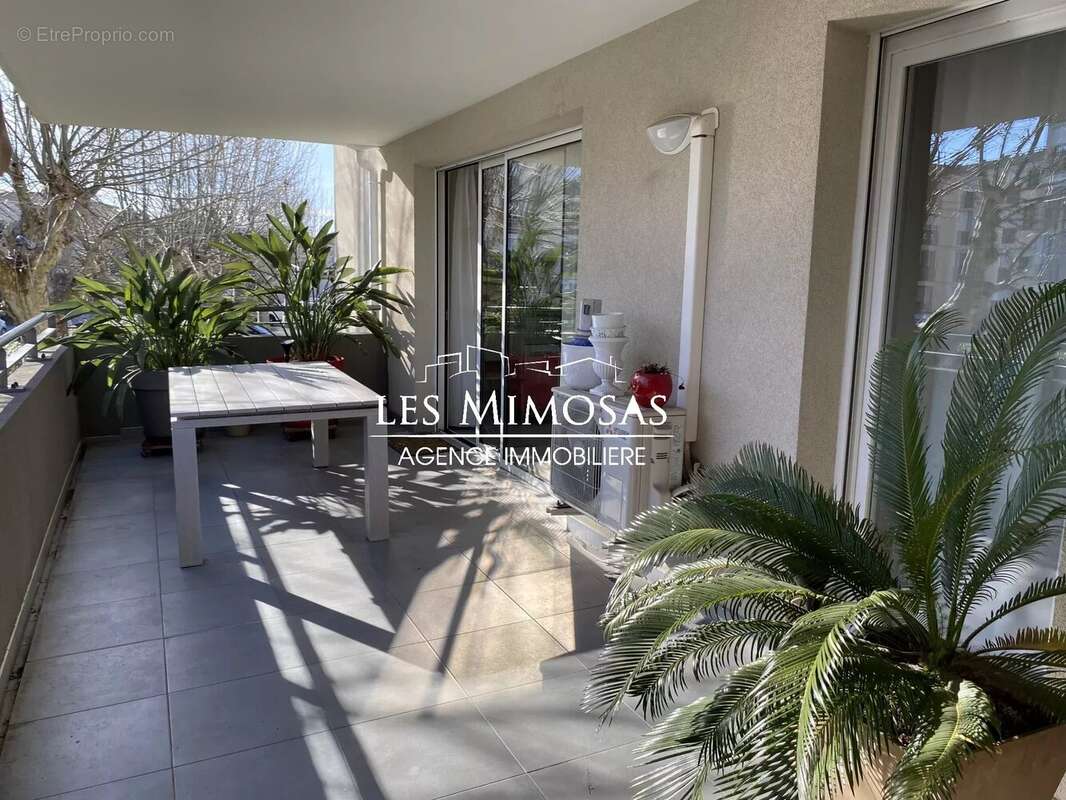 Appartement à FREJUS