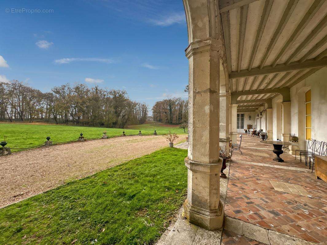 Maison à SAINT-JEAN-FROIDMENTEL