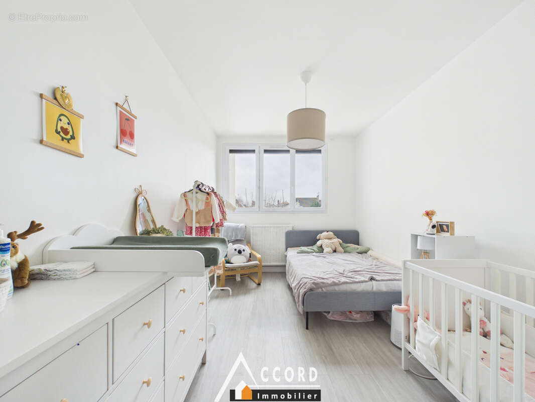 Appartement à SARTROUVILLE