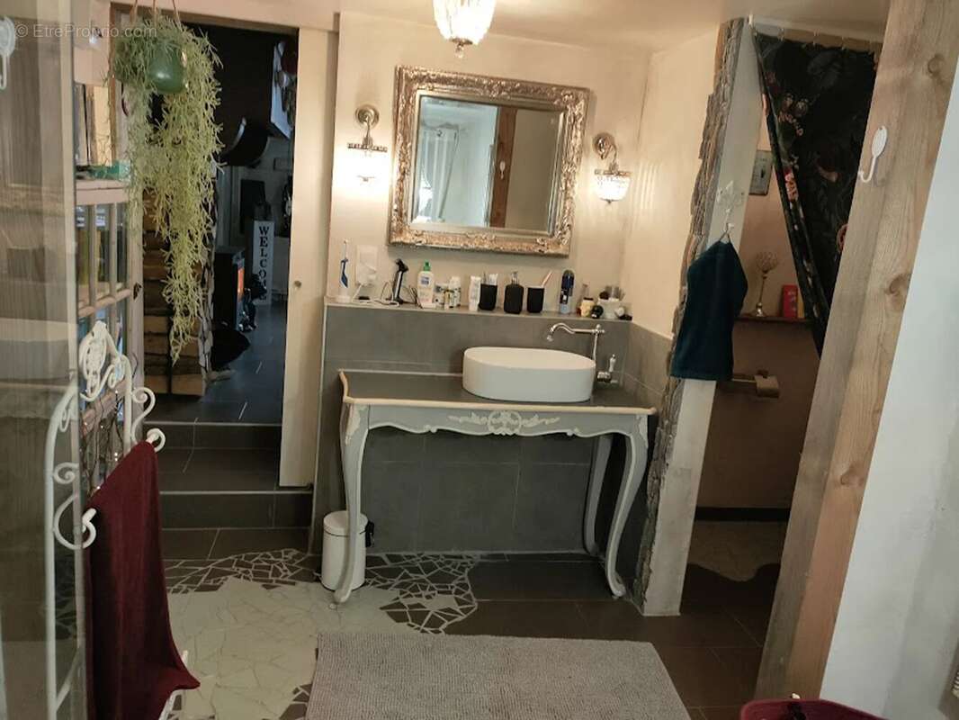 Maison à REGNEVELLE