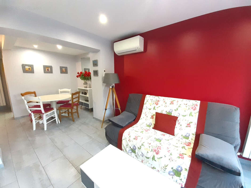 Maison à SAINT-GENIS-DES-FONTAINES