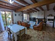 Séjour - Maison à STAINS