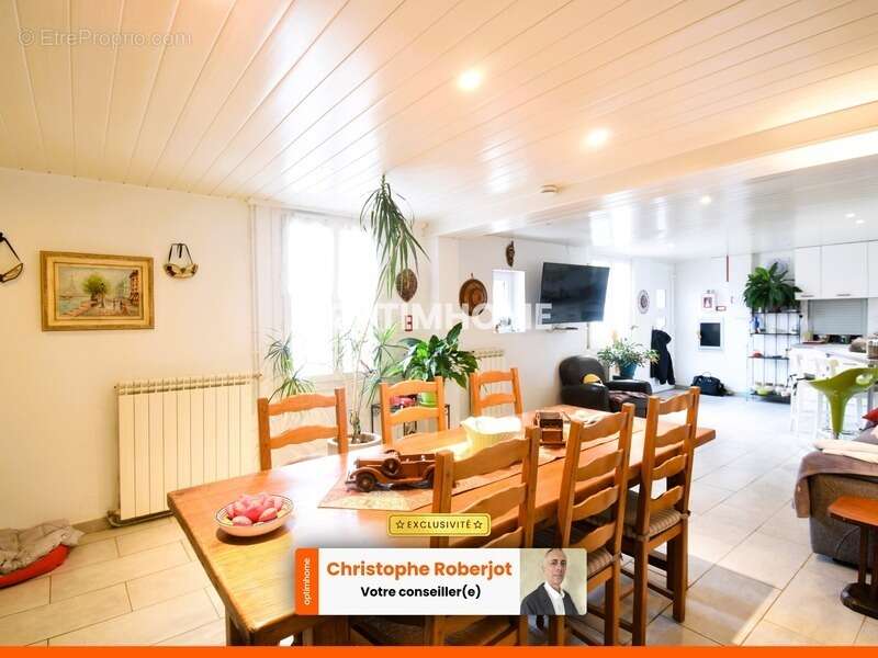 Maison à CHATENOY-LE-ROYAL