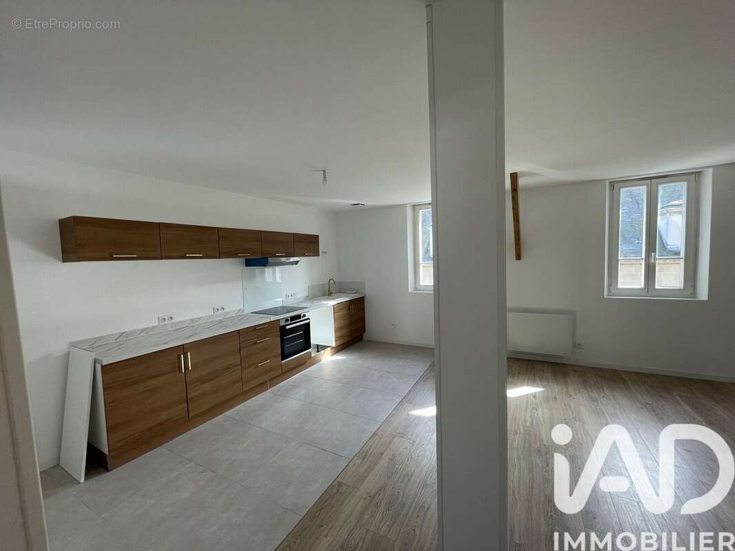 Photo 4 - Appartement à COMPIEGNE