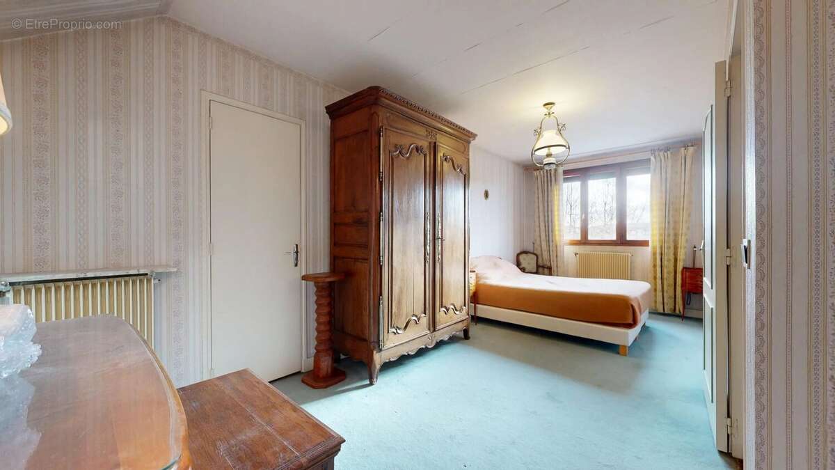 Maison à CHELLES