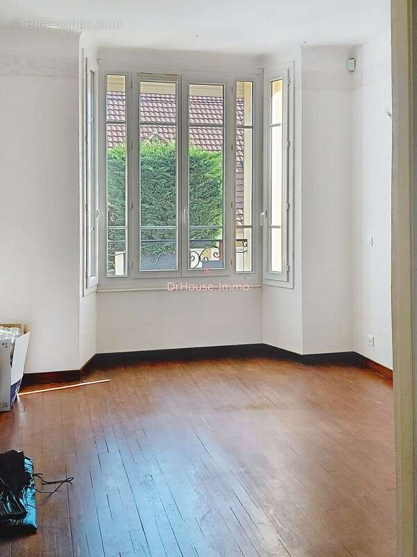 Maison à PONTAULT-COMBAULT