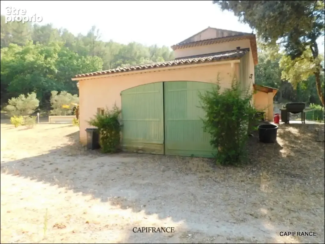 A LE VAL (83143) Maison familiale avec piscine, 4 chambres, grand garage, terrain naturel et boisé - photo 18