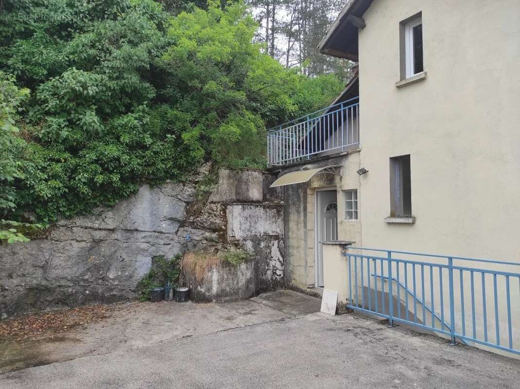 Maison à ARCAMBAL