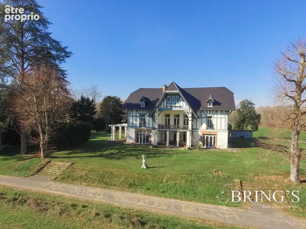 Photo Autres à Castelsarrasin au prix de 400 000€