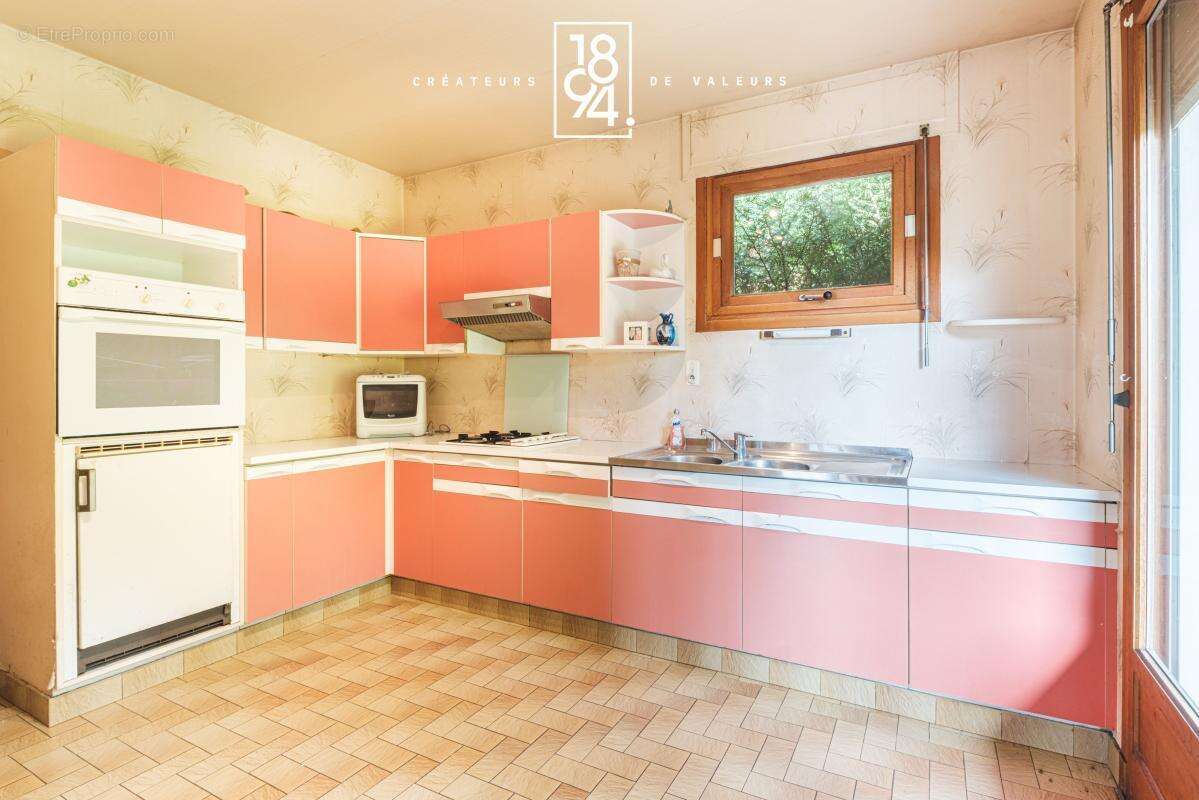 Maison à SERRIERES-EN-CHAUTAGNE