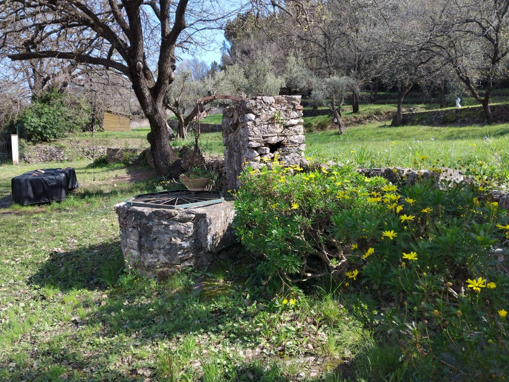 Maison à HYERES