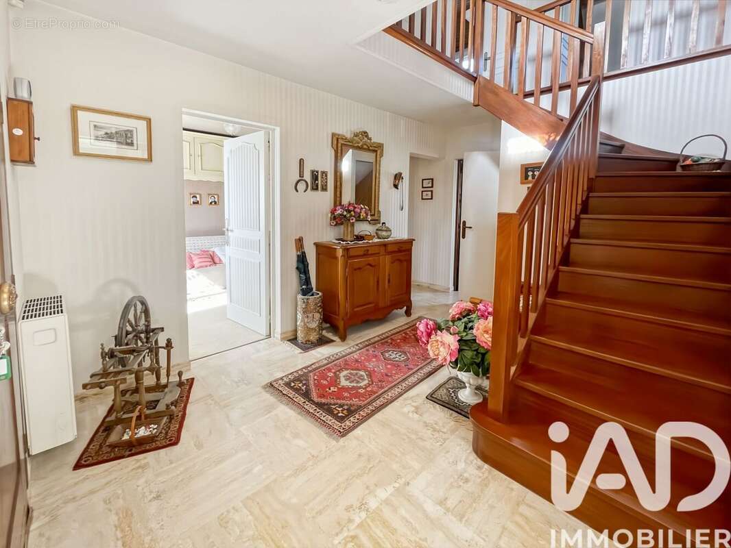 Photo 2 - Maison à NANTERRE