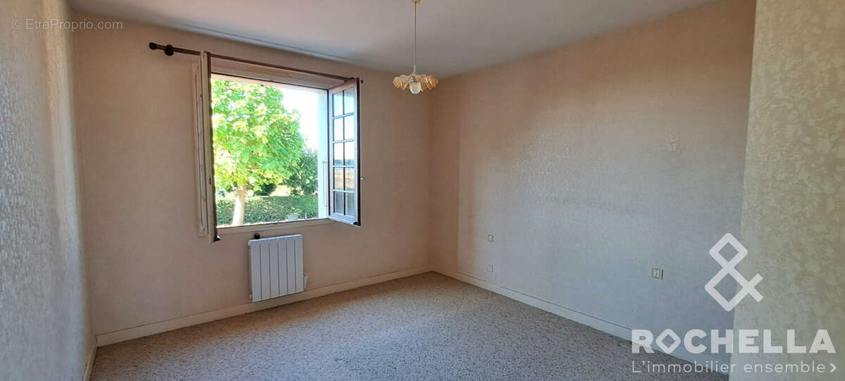 Maison à SAINT-NAZAIRE-SUR-CHARENTE