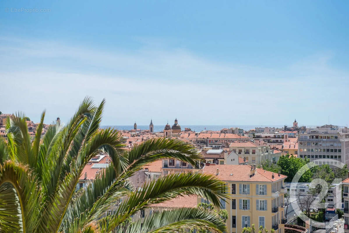 Appartement à NICE