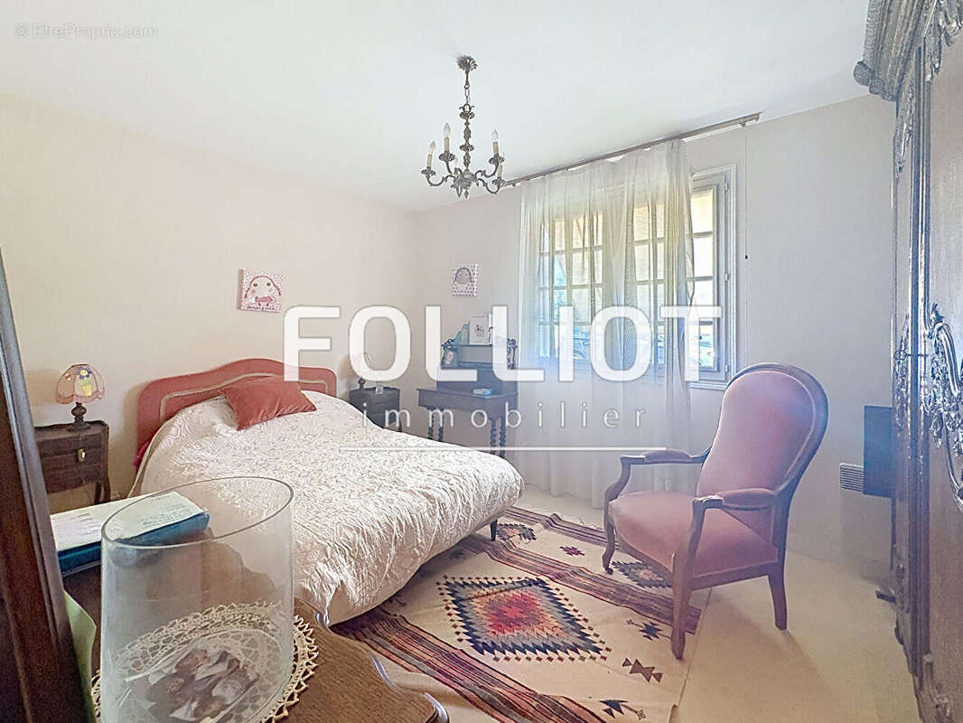 Maison 7 pièces à vendre à Saint Planchers - photo 10