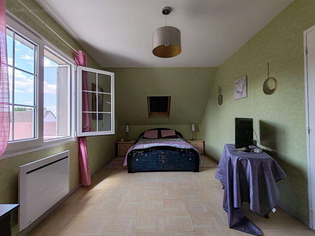 Maison à CHATEAU-RENARD