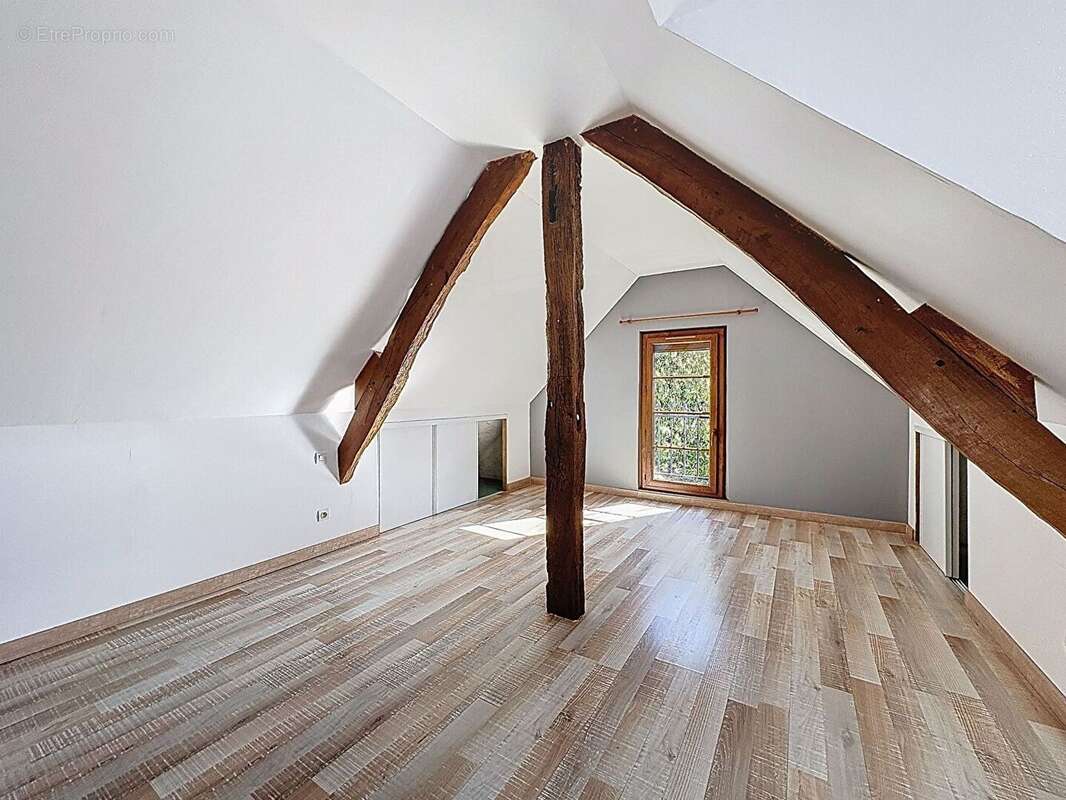 Maison 5 pièces de 102m2 - photo 4