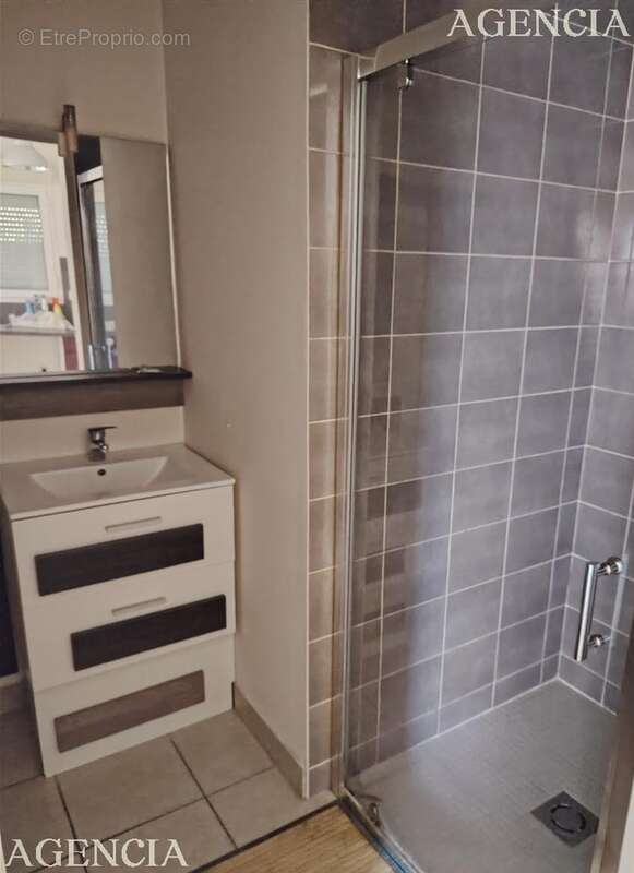 Appartement à ROISSY-EN-BRIE