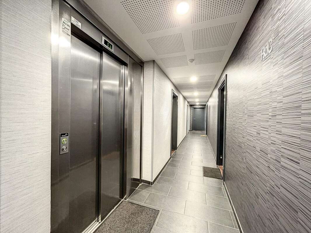 Appartement à CHENNEVIERES-SUR-MARNE