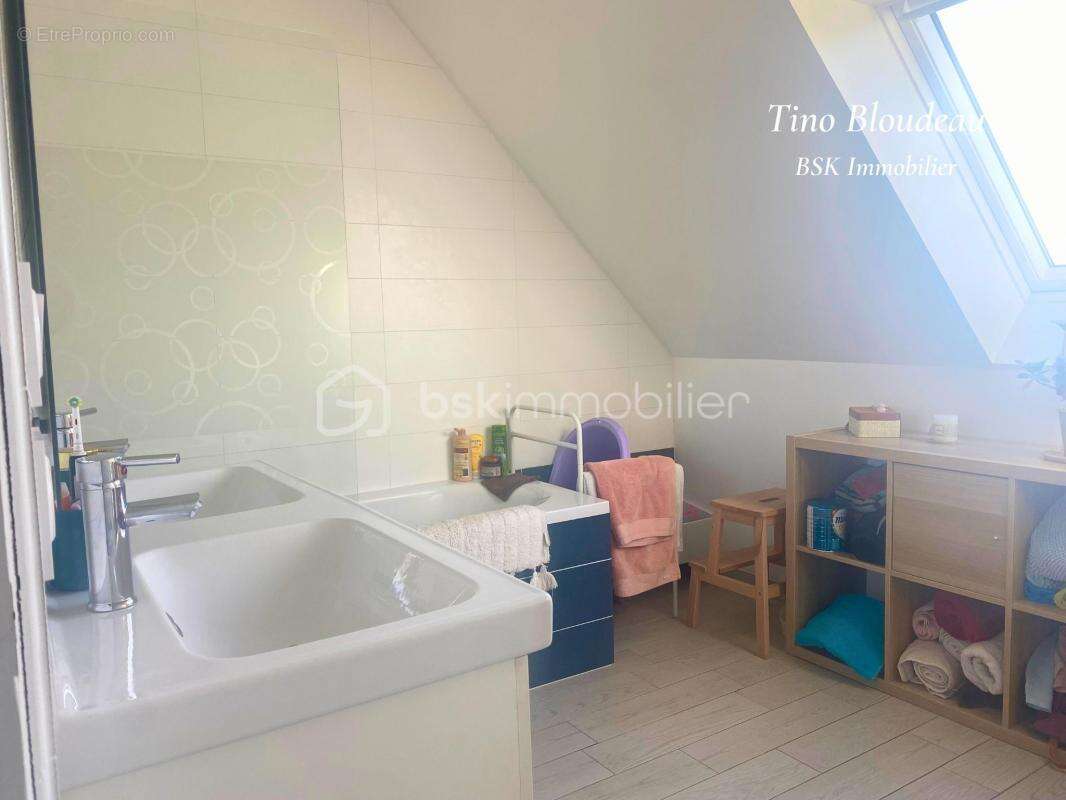 Maison à LA CROIX-EN-TOURAINE