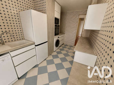 Commerce 95 m² à Marseille-9e  - photo 6