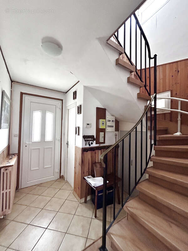 Maison à AVEZE