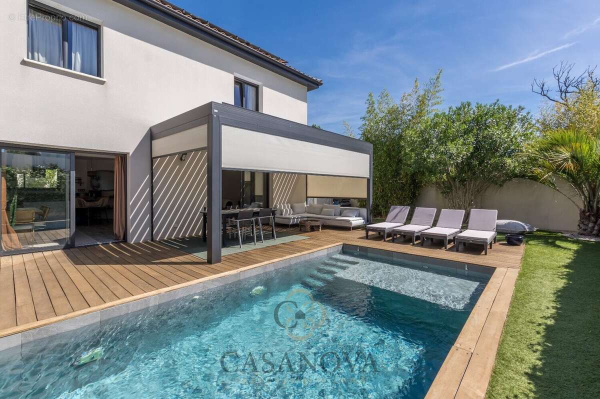 Maison à SAINT-DREZERY