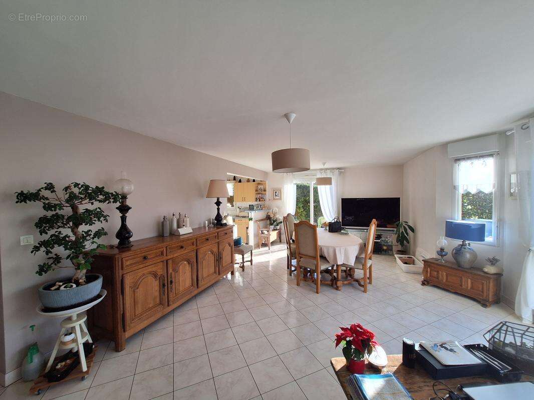 Maison à PLOUIGNEAU