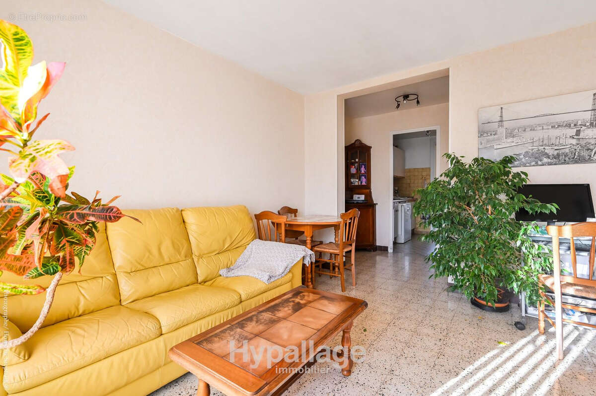 Appartement à MARSEILLE-10E