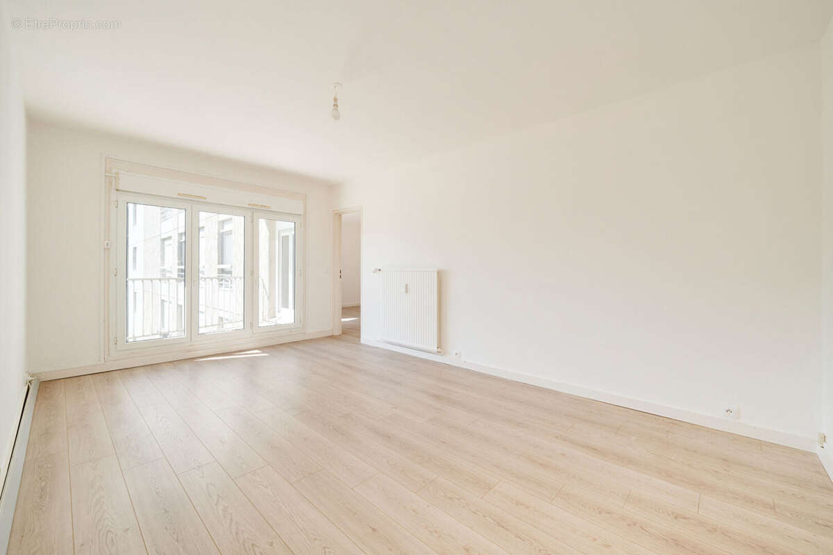 Appartement à ESSEY-LES-NANCY