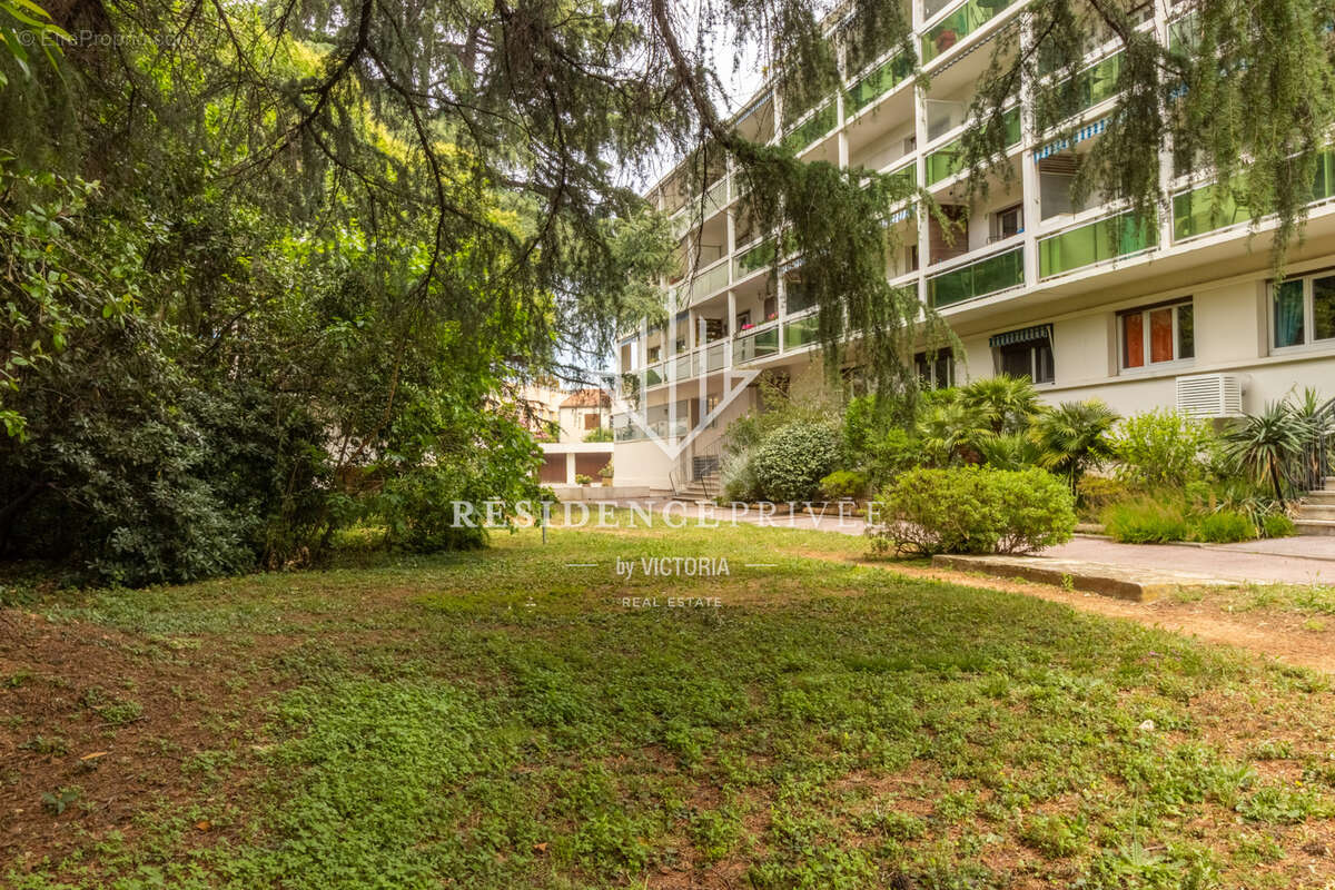 Appartement à HYERES