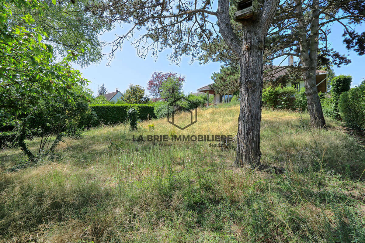 Maison à VILLECRESNES