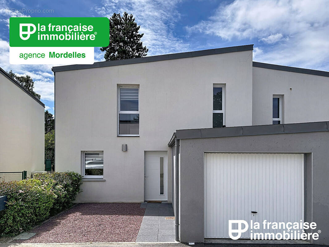 Maison à CHAVAGNE
