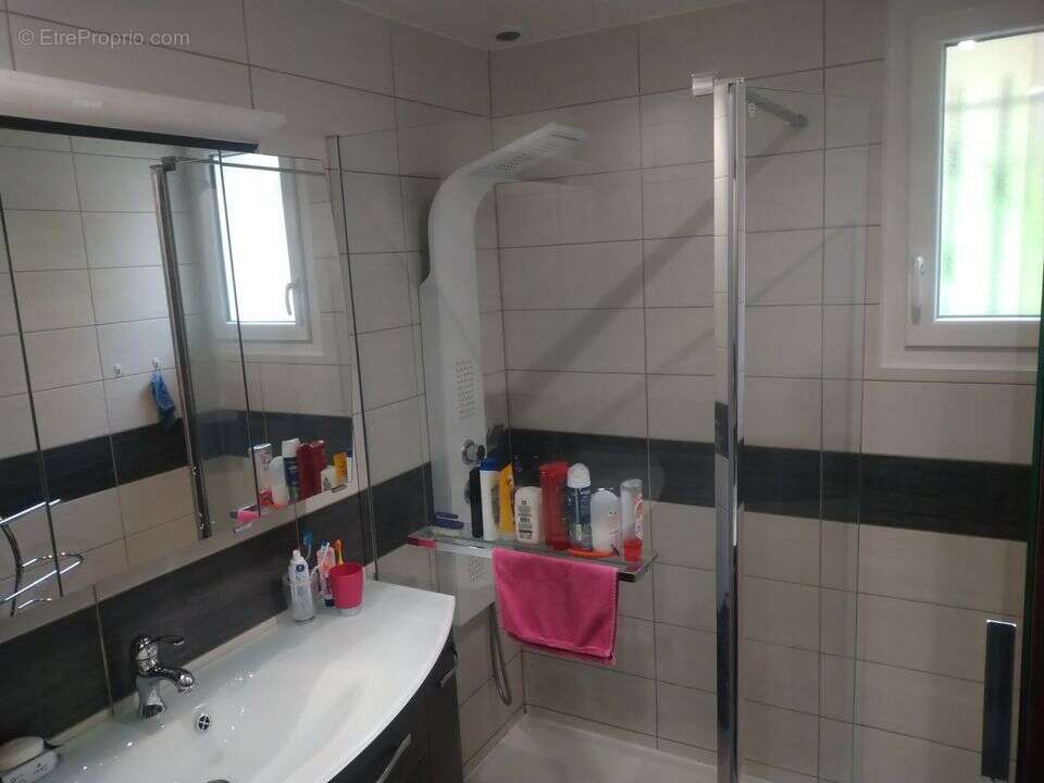 Maison à PORT-SAINTE-MARIE