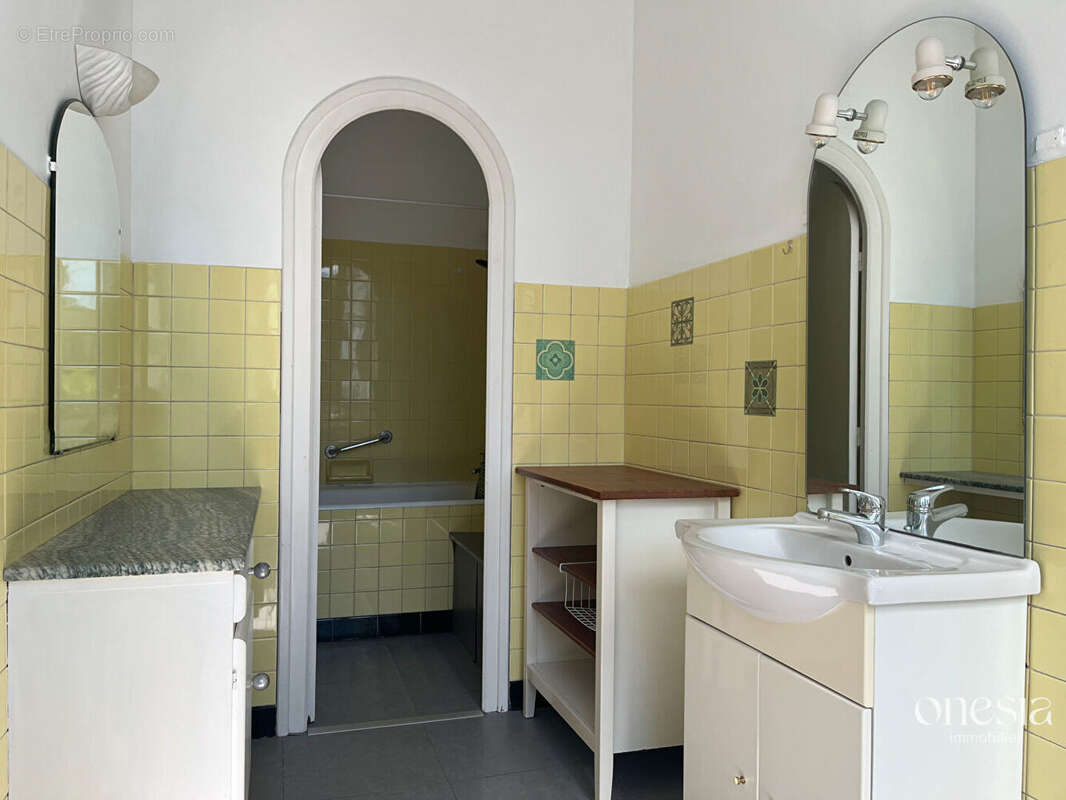 Appartement à OLORON-SAINTE-MARIE