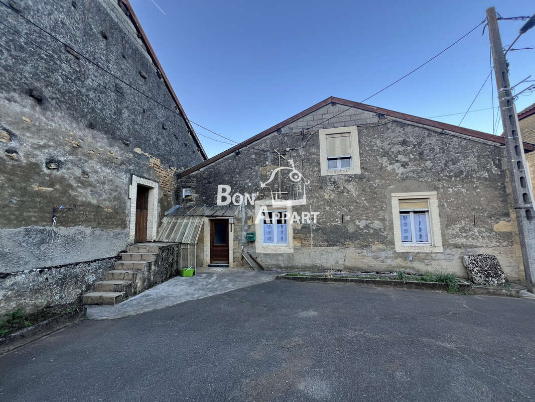 Maison à GRAND-FAILLY