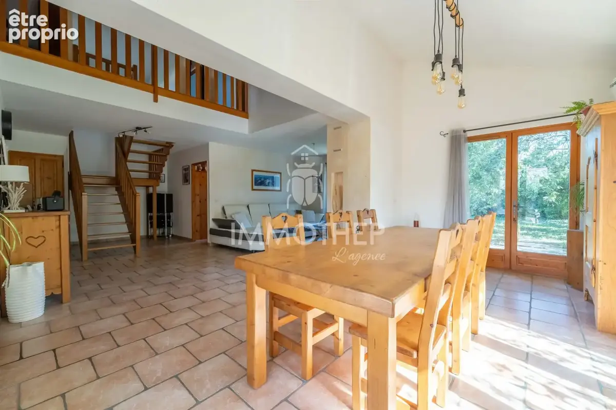 Maison 5 pièces 135 m² à vendre à Moirans (38430) - photo 9