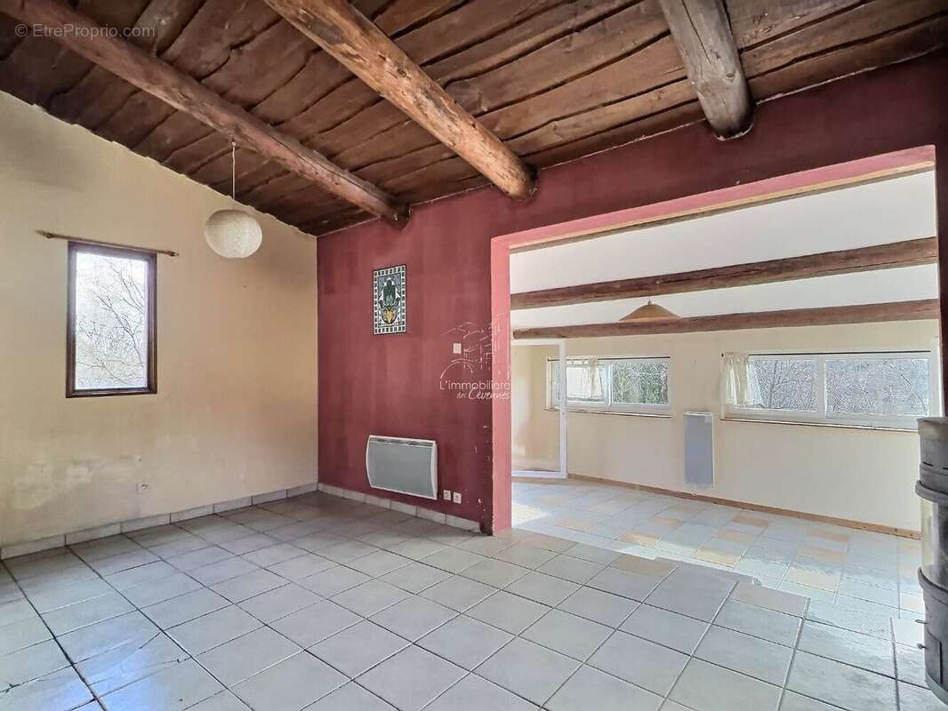 Maison à MANDAGOUT