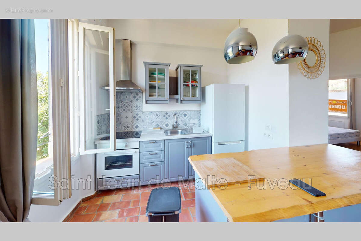 Appartement 64 m² à Pourrieres  - photo 3
