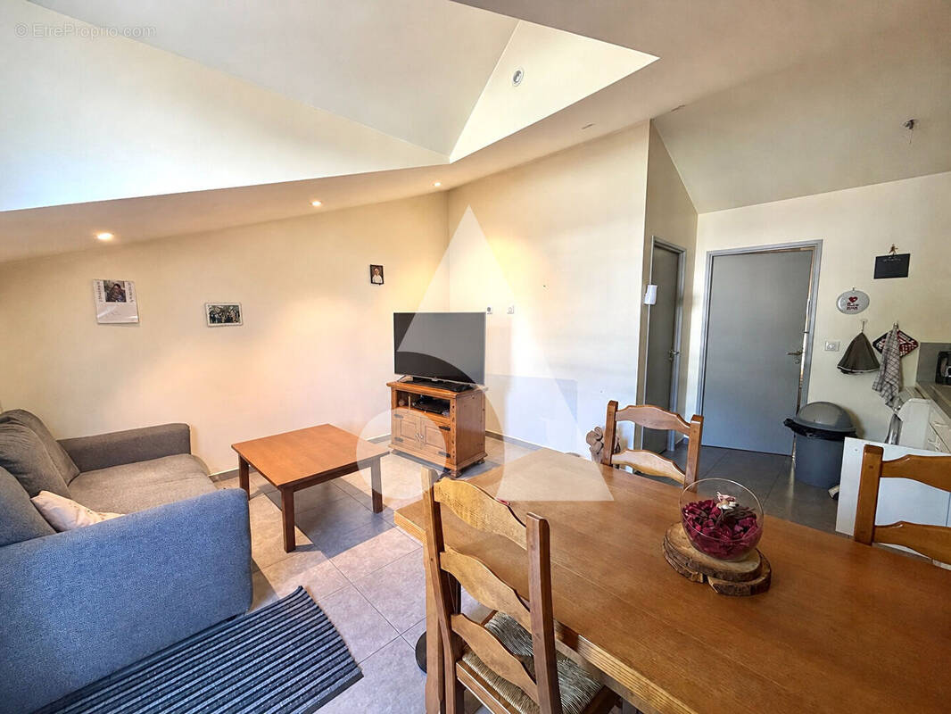 Appartement à VIVIERS-DU-LAC
