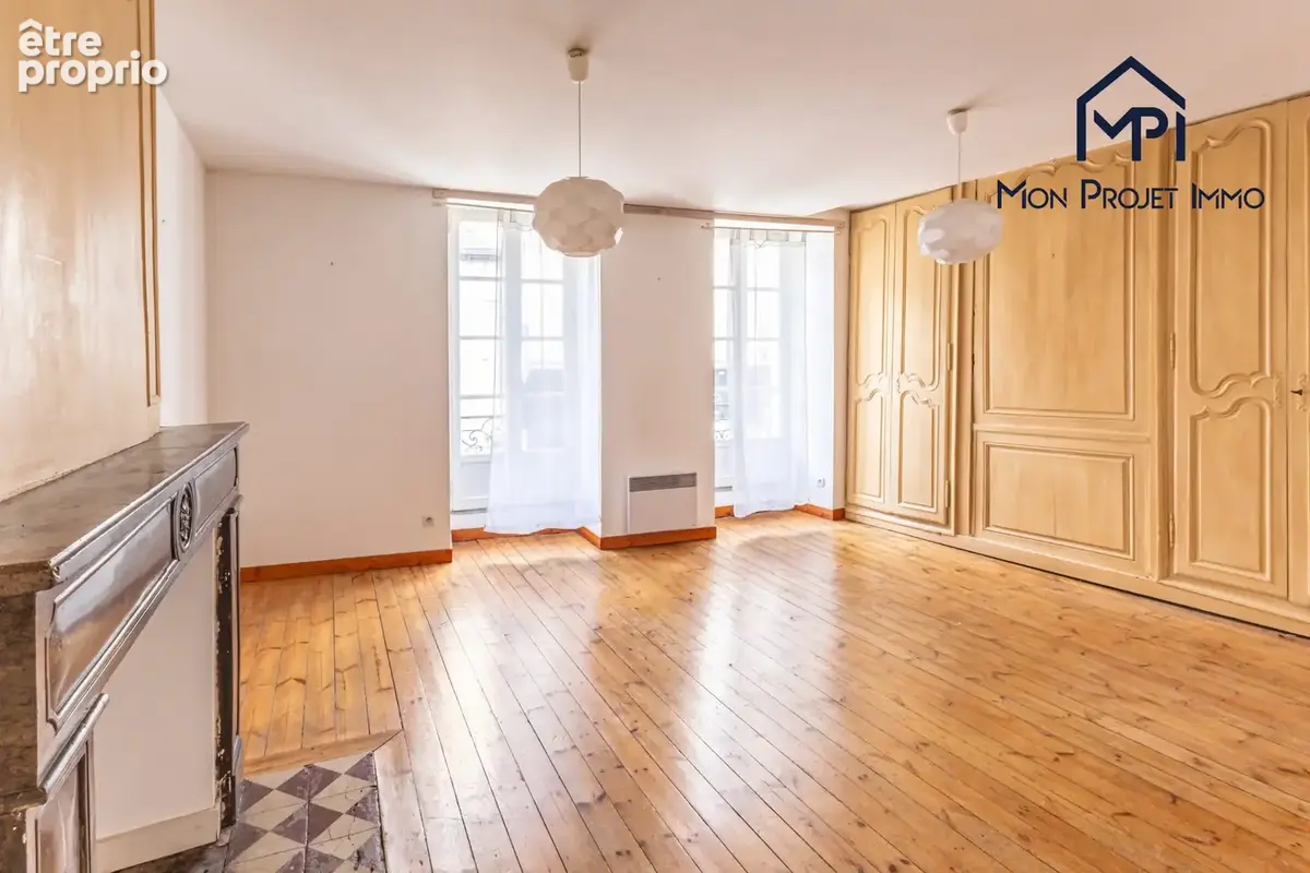 Appartement 49 m² à Laval  - photo 2