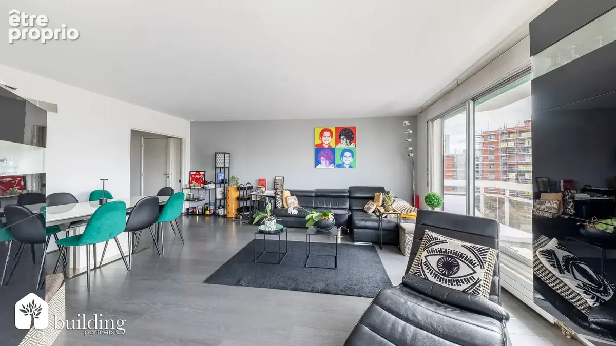 Levallois-Perret - Proche Paris - Appartement 4 pièces de 100 m² - photo 3