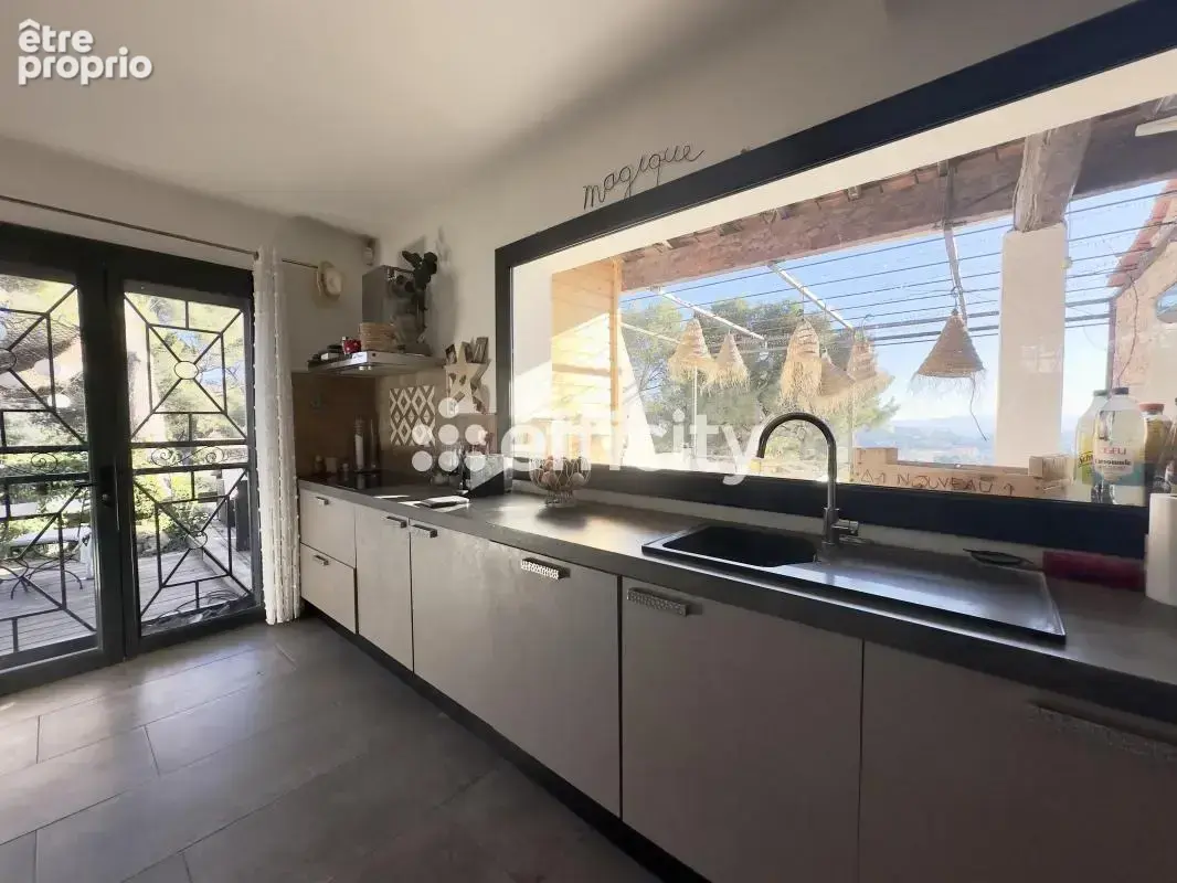 Maison 11 pièces 267 m² à vendre à Septemes-Les-Vallons (13240) - photo 10