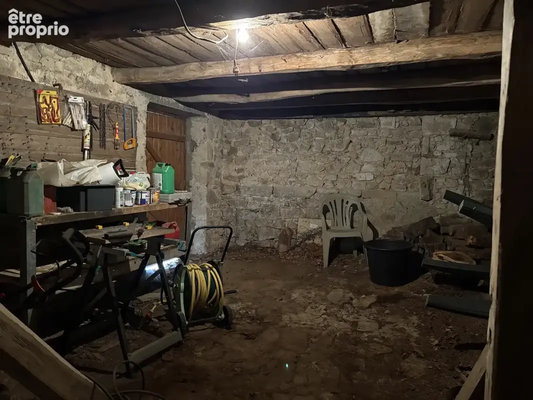 Saint-Mathieu : jolie maison du bourg de 3 pièces avec garage, terrasse et jardin clos - photo 18