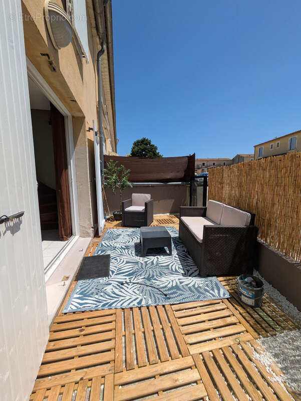 Appartement à PONT-SAINT-ESPRIT