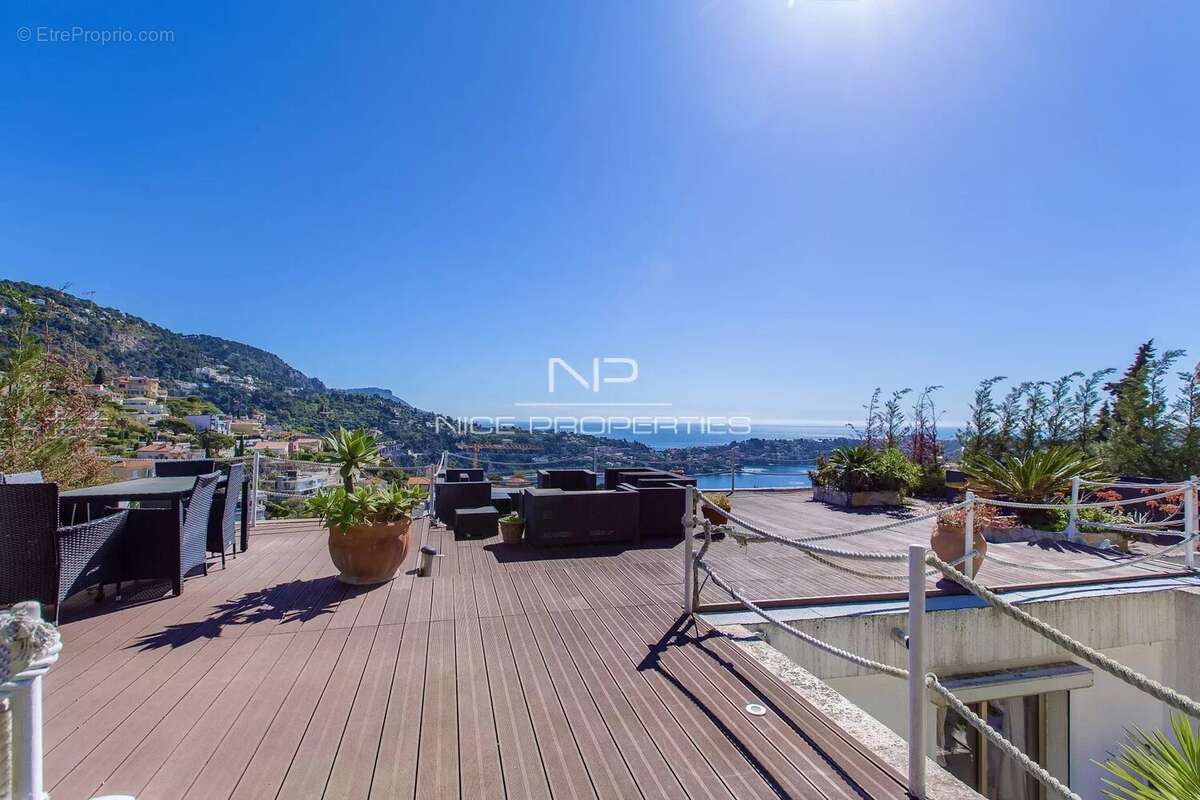 Maison à VILLEFRANCHE-SUR-MER