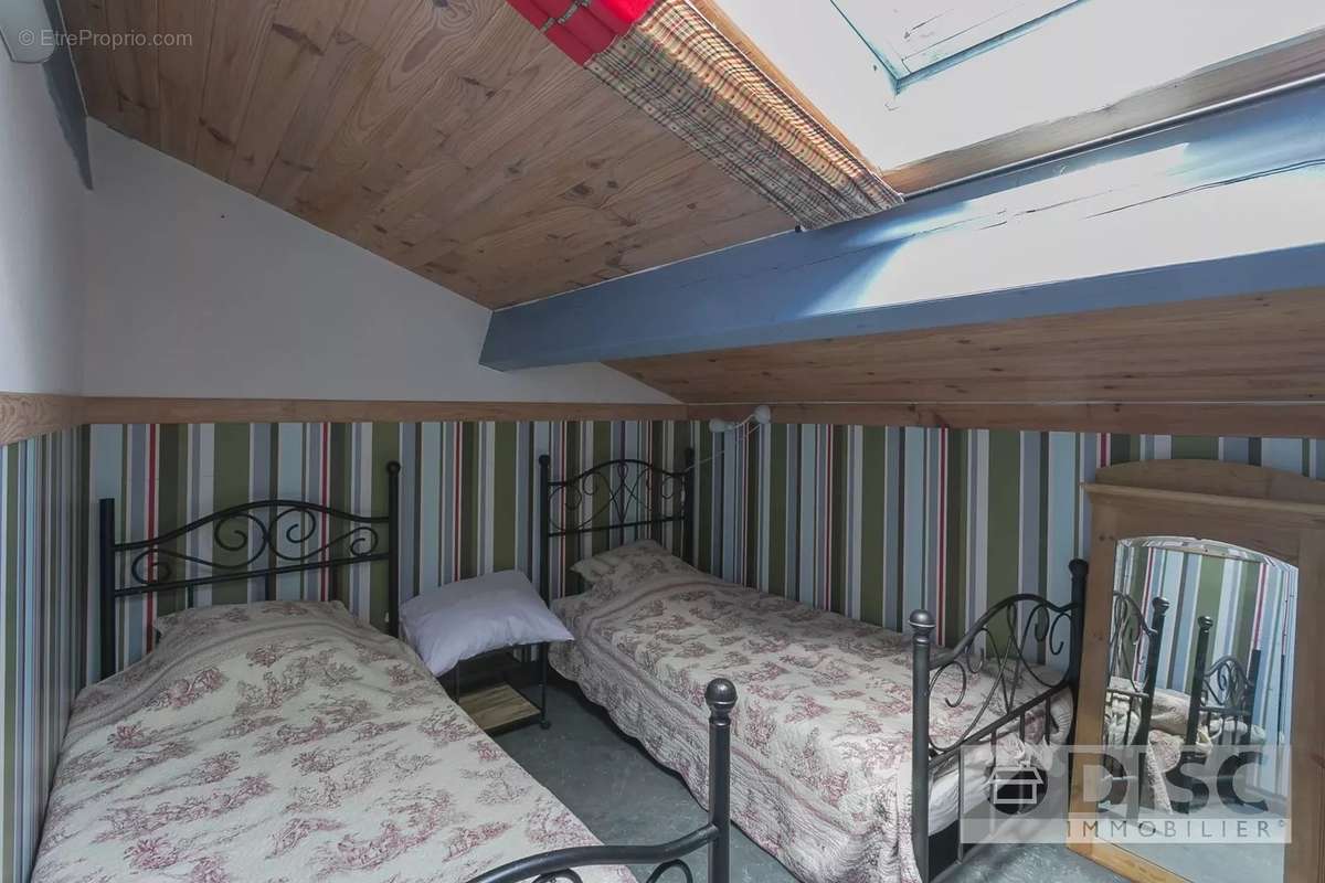 Maison à MONTFERMIER