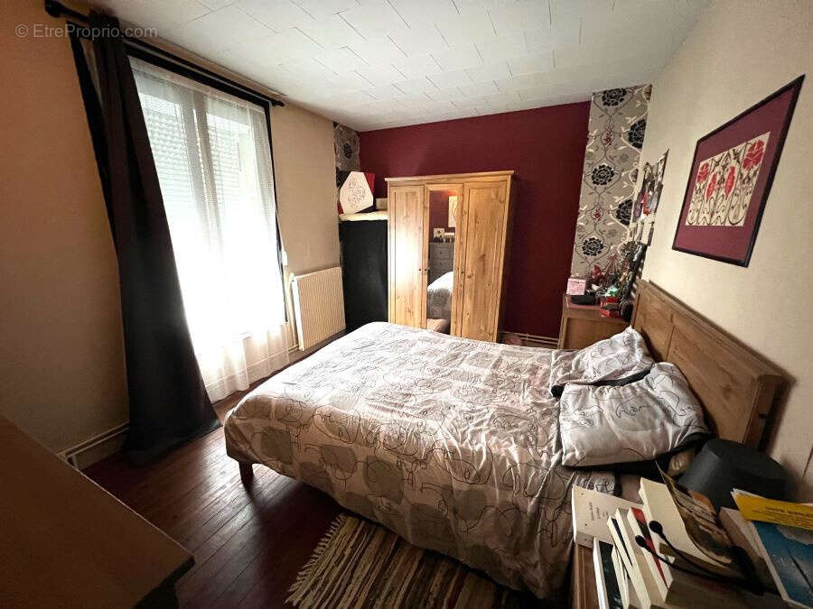 Maison à SAINT-AMAND-LES-EAUX