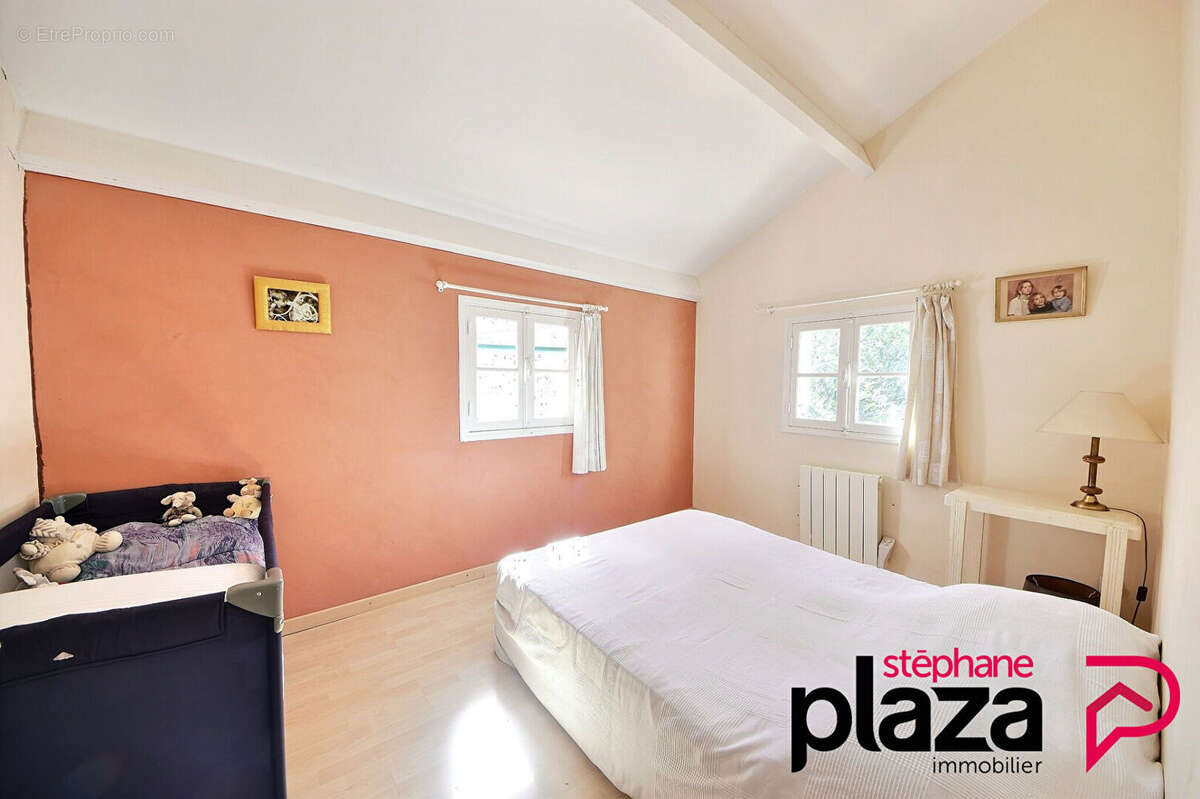 Maison à LA VALETTE-DU-VAR